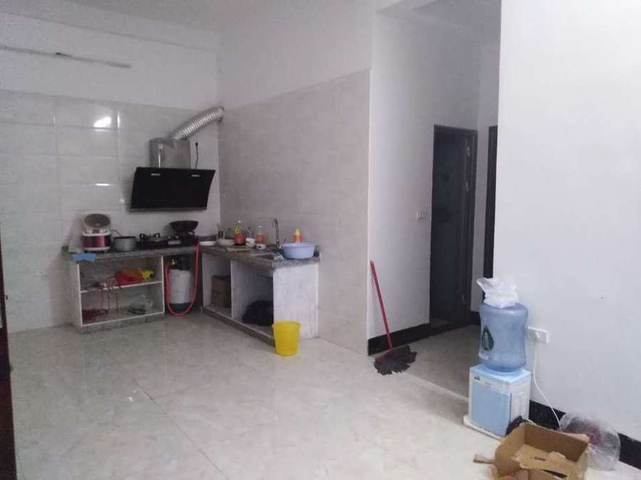 河池市金城江区南新东路五巷1号房屋交易公告