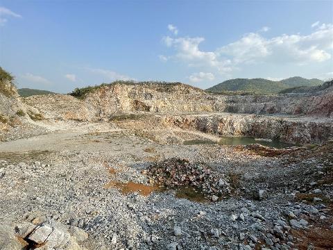 安徽省元进来龙矿业有限公司闭坑项目部分（110万吨）石料转让公告