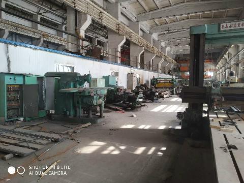 哈尔滨机电工业公司下属集体企业机器设备及车辆交易公告