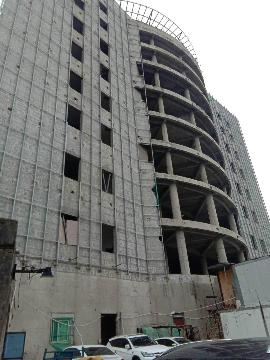 “上海杨园综合商场文化中心”在建工程14.8%权益份额转让项目交易公告