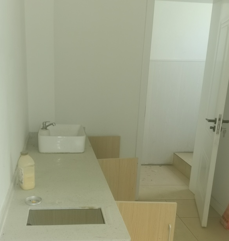 巴彦淖尔市临河区兴盛国际花园一期3号G1号楼103商铺出租（年租金底价43000元，租期5年）交易公告