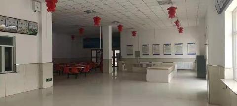 G7京新高速纳林湖服务区（阿拉善境内）的餐饮、小吃、超市、特产、汽修承包经营权转让（承包底价35万元/年，承包期3年）交易公告