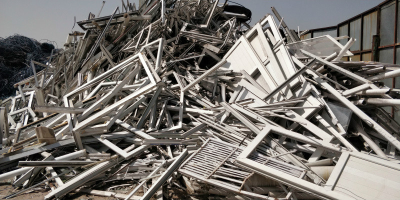 约25吨废旧塑钢窗转让(神东物供中心)(挂牌底价为800元/吨)交易公告-e