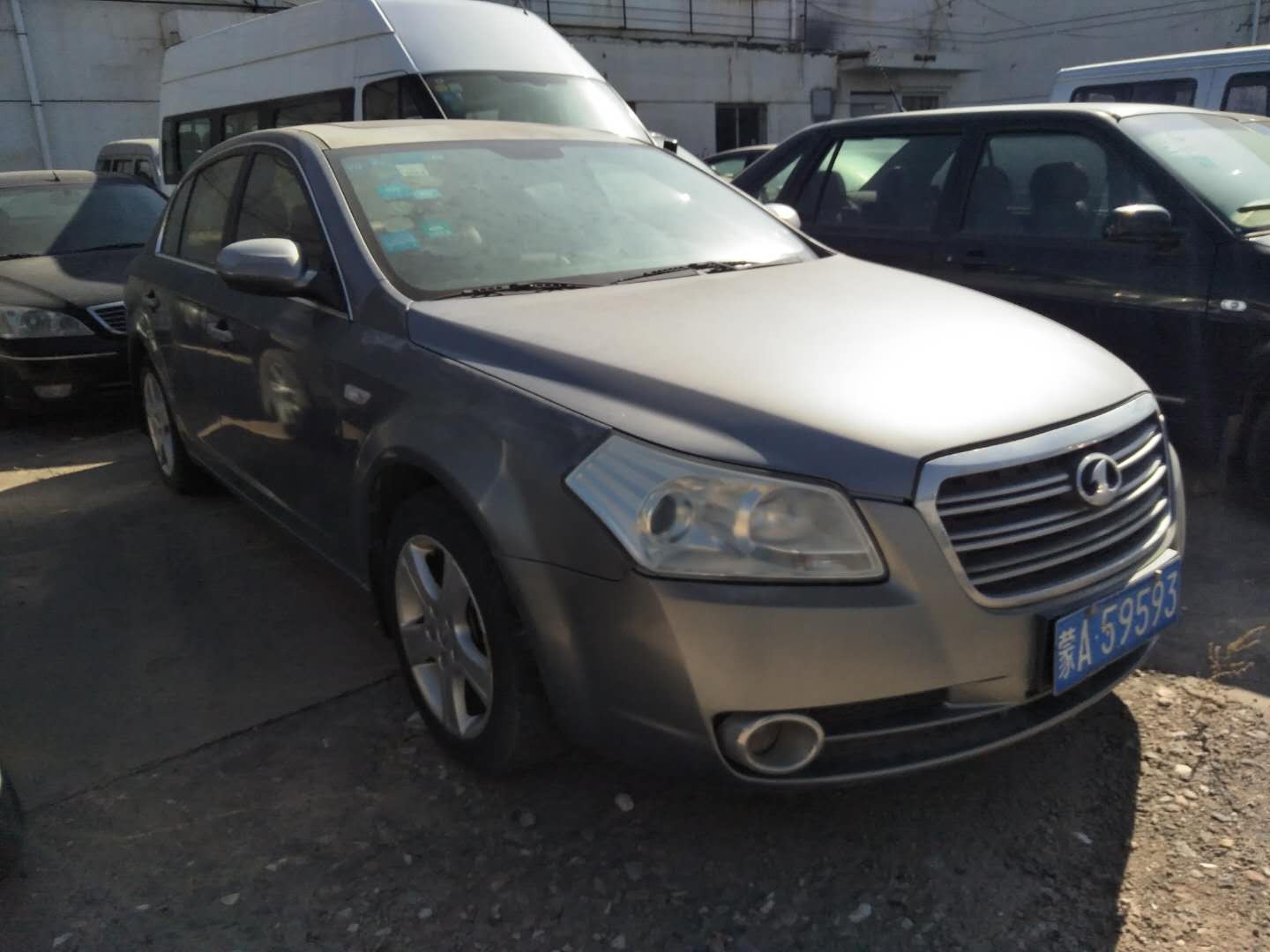 (蒙a59593)红旗牌ca7204mt2轿车2.0l(内蒙古自治区体育局)交易公告