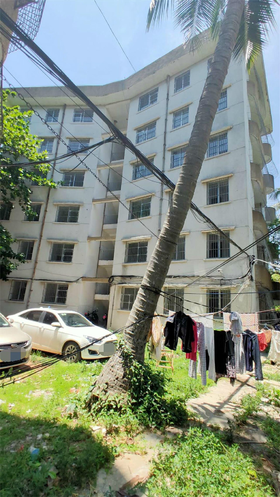 海口市海垦路6号冶矿联小区Y楼18套房整体招租公告