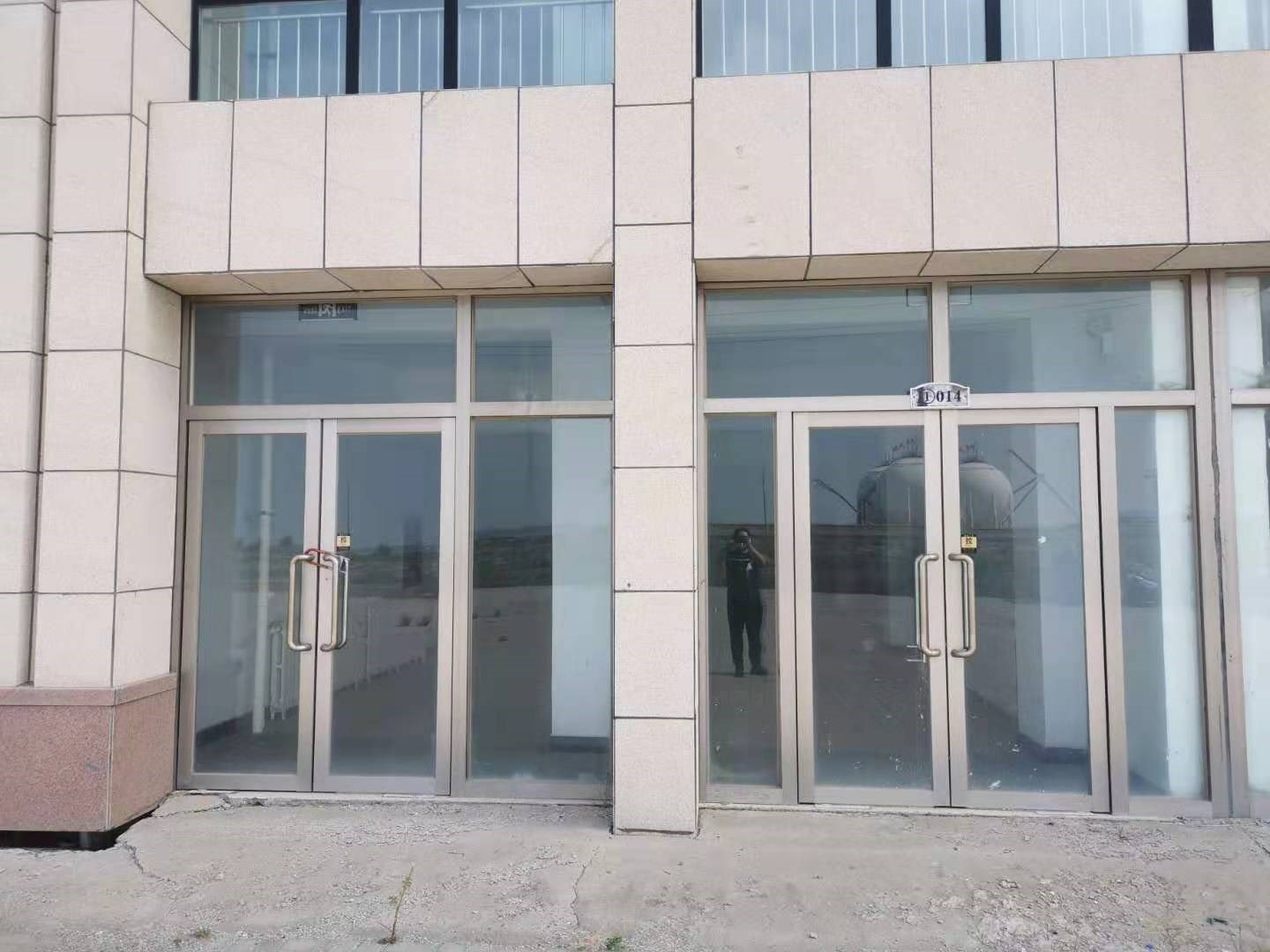锡林浩特市宝办伊利勒特社区胜利嘉园北区（1号楼1单元（8间）+1号楼12号商铺）房产转让交易公告