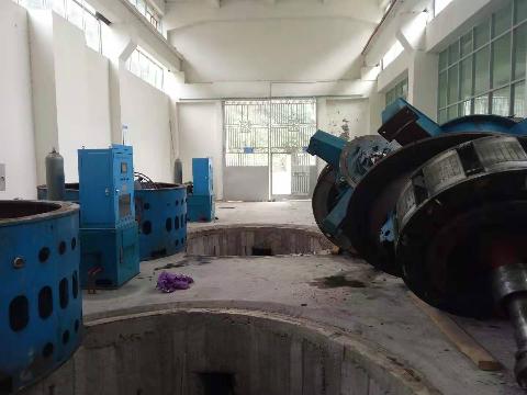 桑植双发水利水电有限责任公司所有的一批机器设备存货资产