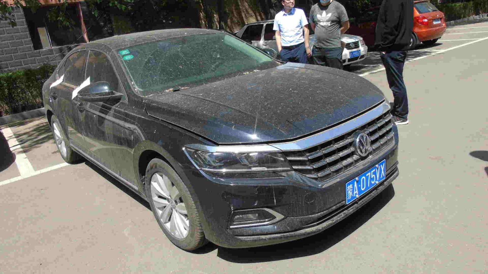 (蒙a075vx)大众汽车牌svw72023bu小型轿车2.