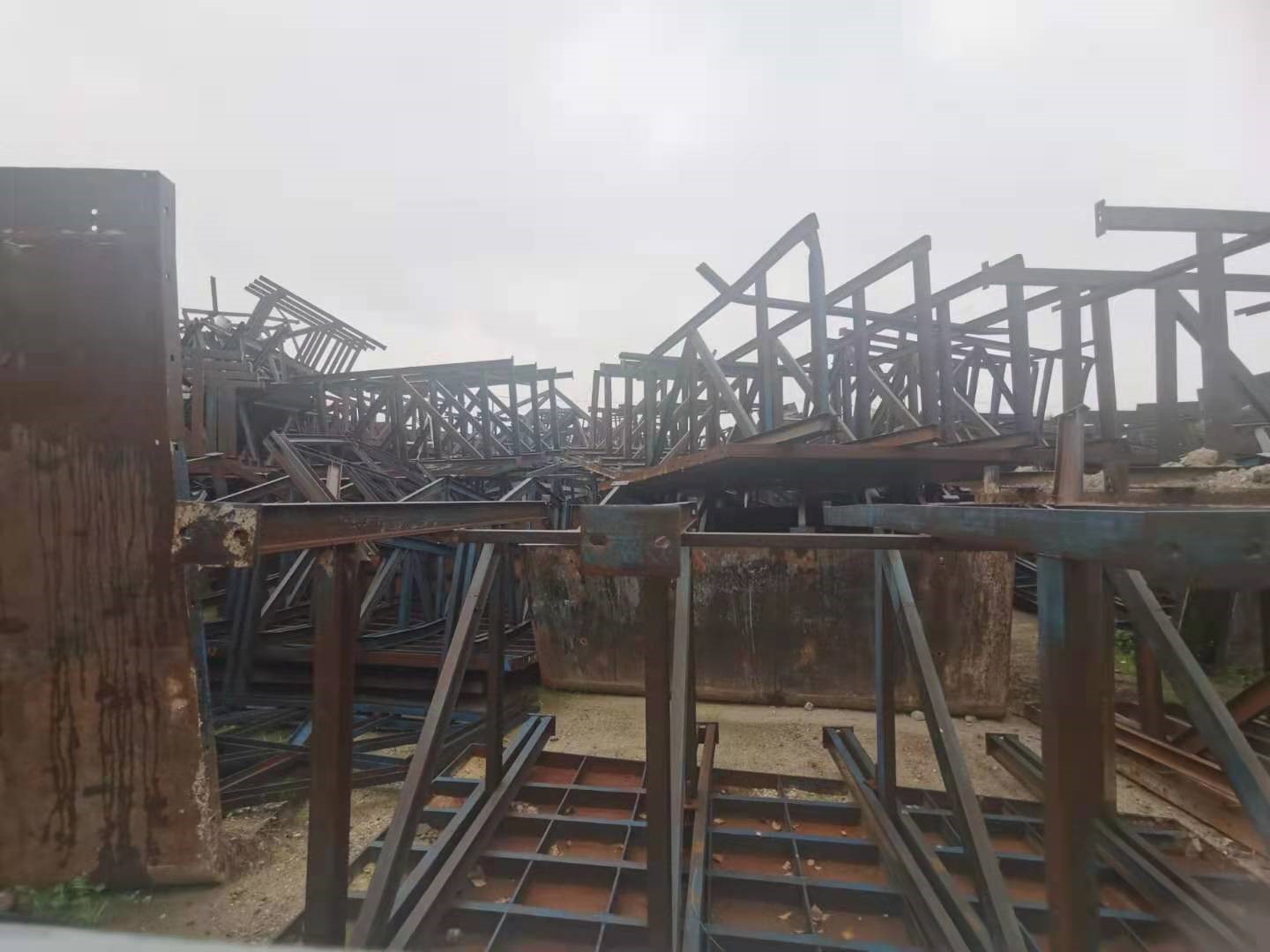 中铁三局集团华东建设有限公司钢模板等废旧物资处置（盐通项目部连续梁模板）交易公告