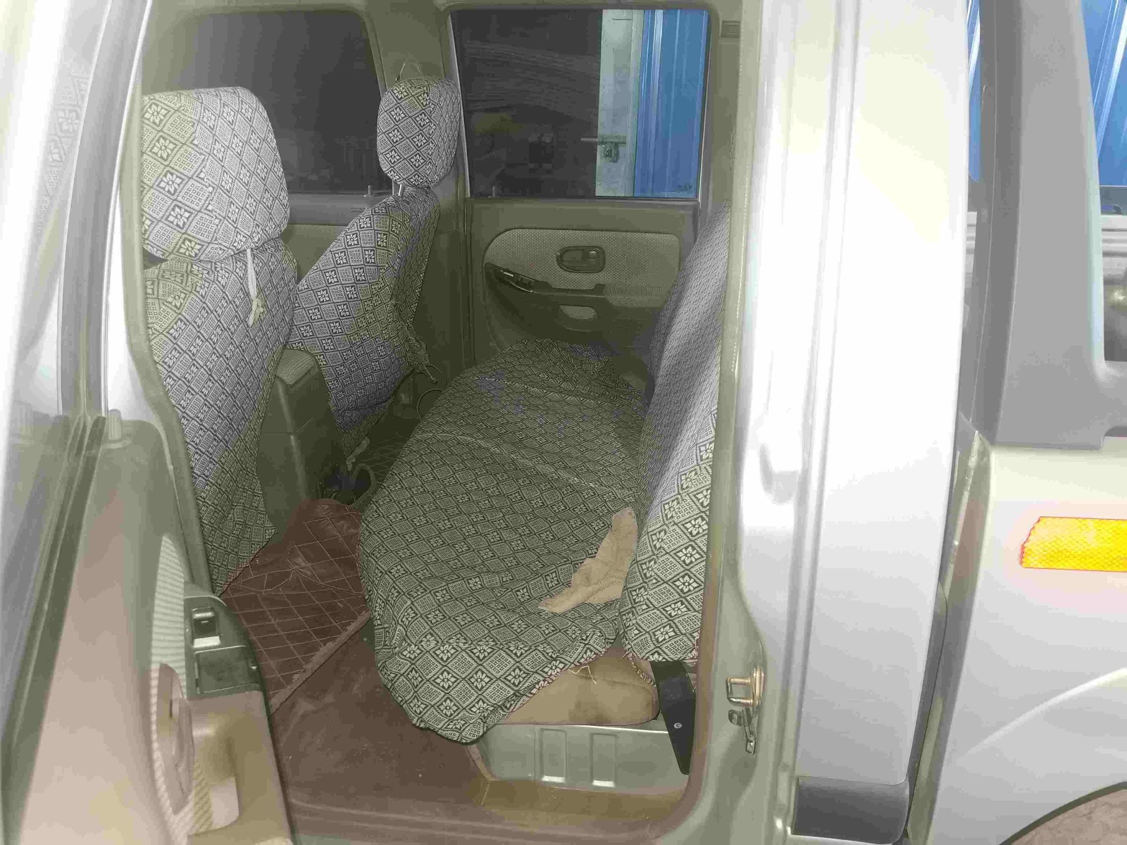 （蒙DM0381）江铃牌JX1021TS3轻型普通货车2.8L（内蒙古第十地质矿产勘查开发有限责任公司）交易公告