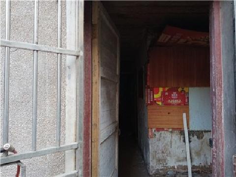 合肥市明珠广场401、403室及池州市贵池区杰达商住楼105、106住宅房产转让公告