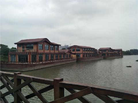 常州市经开区丁塘河湿地公园北面第二艘龙舟招租公告