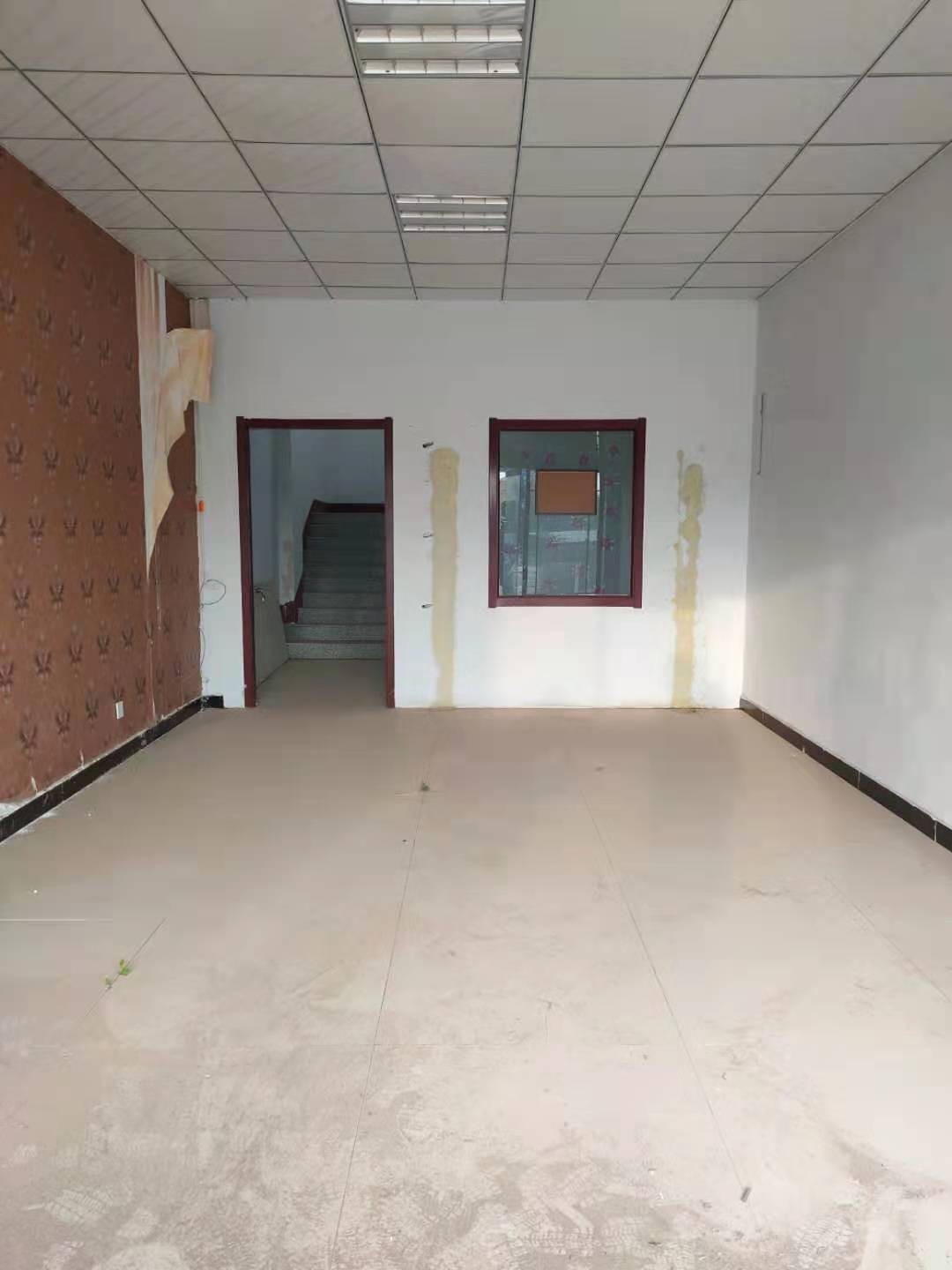 乌兰察布市察哈尔右翼中旗茂泽▪那条街D段7号房产转让交易公告