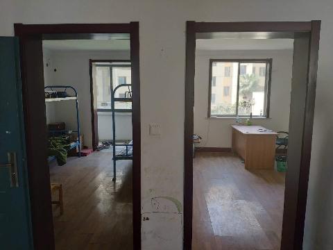 南通市中央路46号202室住宅用房交易公告