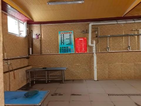 呼伦贝尔市满洲里市（市北区）世纪综合楼院内浴池房产拍卖（二次）交易公告