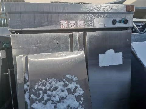 立式水管锅炉、热水循环泵等一批废旧资产转让（哈矿）交易公告