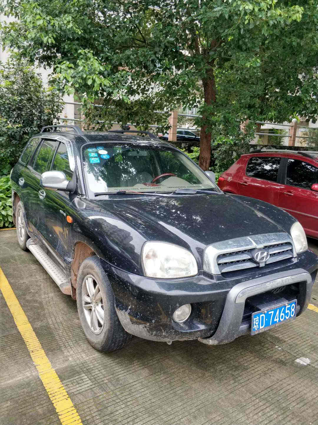 琼D74658华泰圣达菲牌SDH6453M4小型普通客车转让项目公告