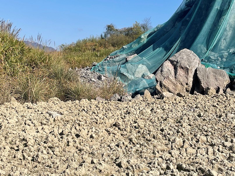 池州金桥投资集团有限公司关于贵池区废弃矿山地质环境治理产生的土石料转让公告