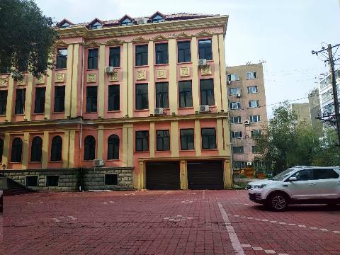 哈尔滨市道里区友谊路115号院内3处房产捆绑租赁交易公告