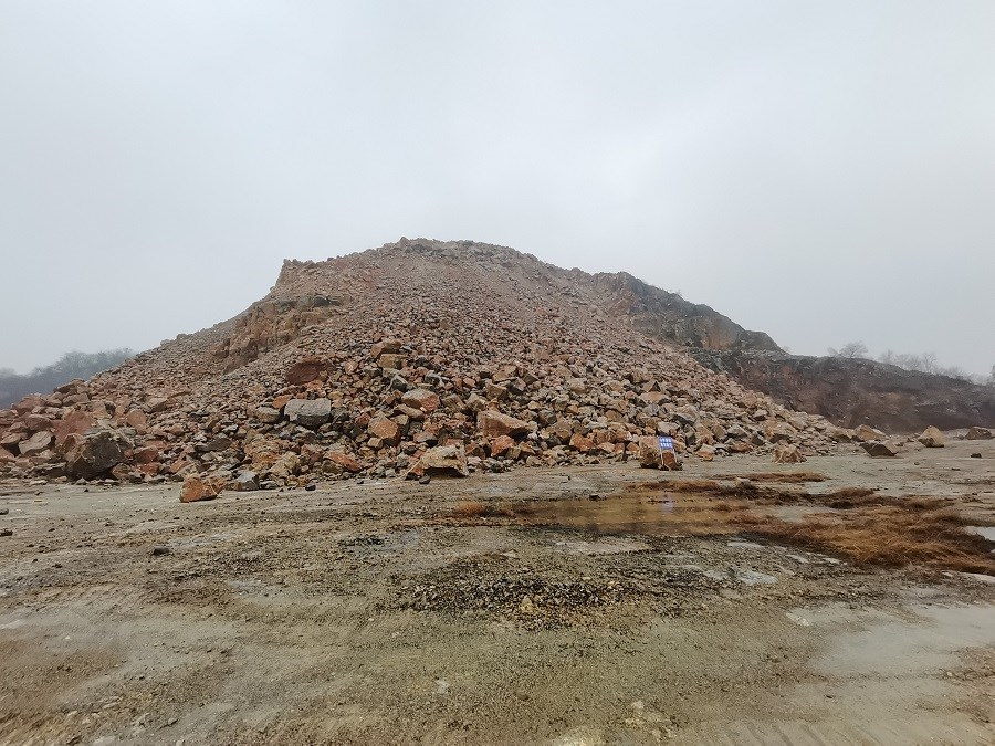 无为县恒鑫石料有限责任公司建筑用石灰岩矿地质环境治理工程产生的土石方转让公告