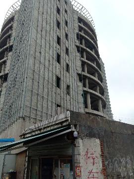 “上海杨园综合商场文化中心”在建工程14.8%权益份额转让项目交易公告
