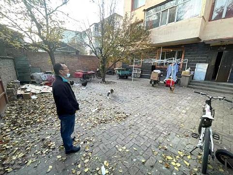 呼和浩特市新城区东护城河南街计委宿舍院内166㎡住房招租（年租金底价38778元，租期3年）第二后勤服务中心交易公告