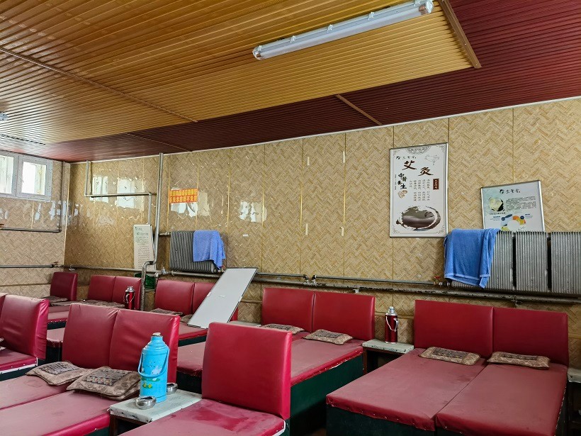 呼伦贝尔市满洲里市（市北区）世纪综合楼院内浴池房产拍卖（二次）交易公告