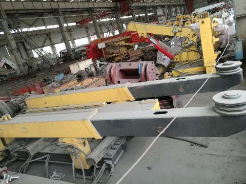 安装叉车、四角道、装车机构等6台设备（第十二标段）交易公告
