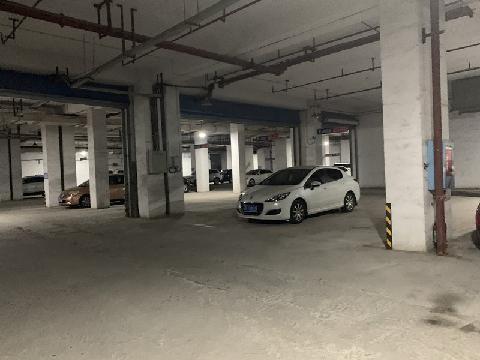 湖南岳阳市岳阳经济开发区通海路管理处八字门社区(金辉·巴陵华庭二期)35处房屋整体转让项目交易公告
