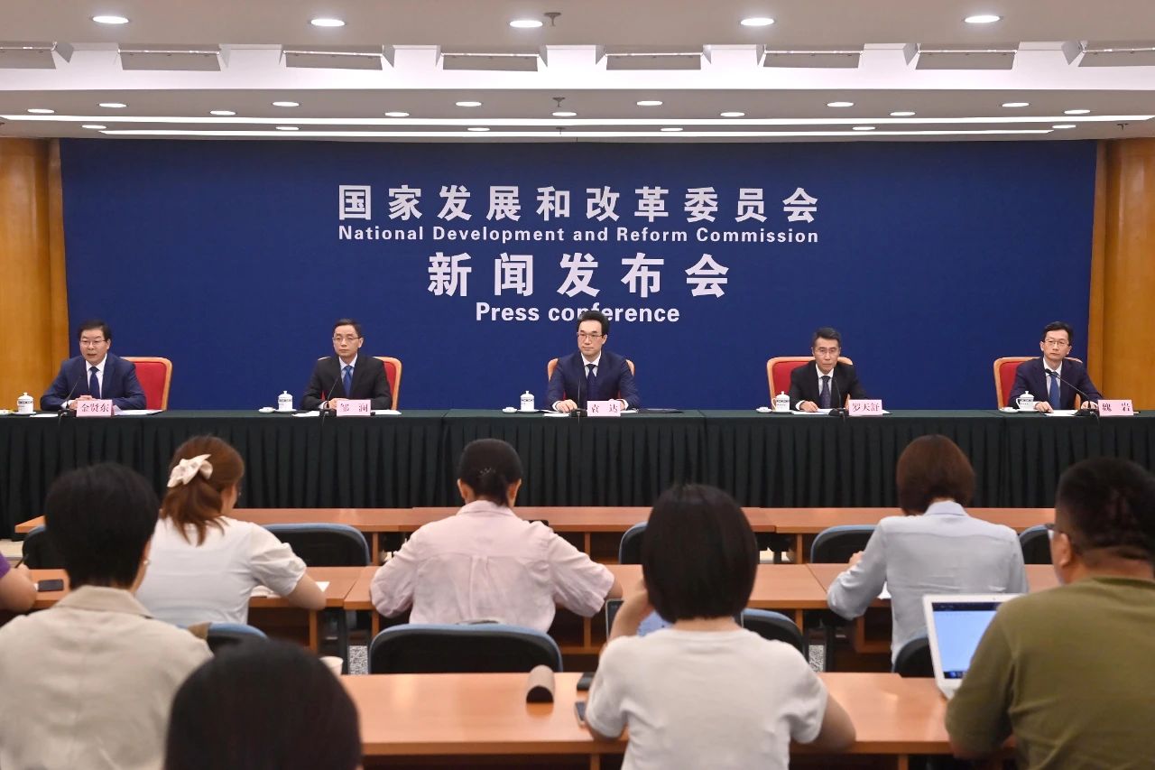 必看！涉及小微企业和个体工商户的10项税费优惠政策