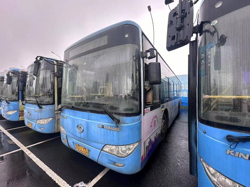 溢价72.57%,报废公交车成了“香饽饽”